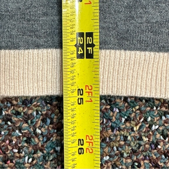 White Lily Gray & Cream Knit Sweater Top - Picture 3 of 9